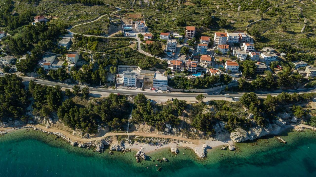 Apartments Pusic Omiš Eksteriør bilde